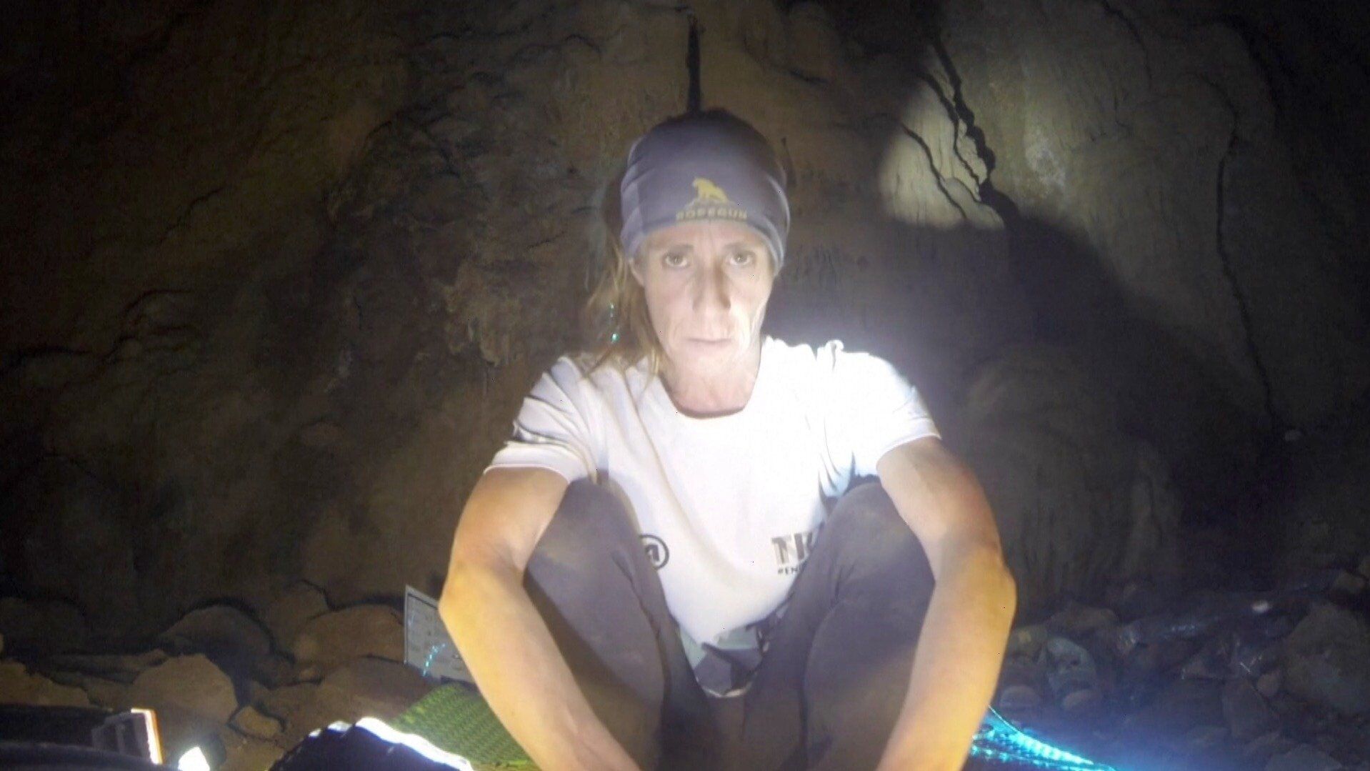 Extreme athlete emerges into daylight after living in a cave for 500 days