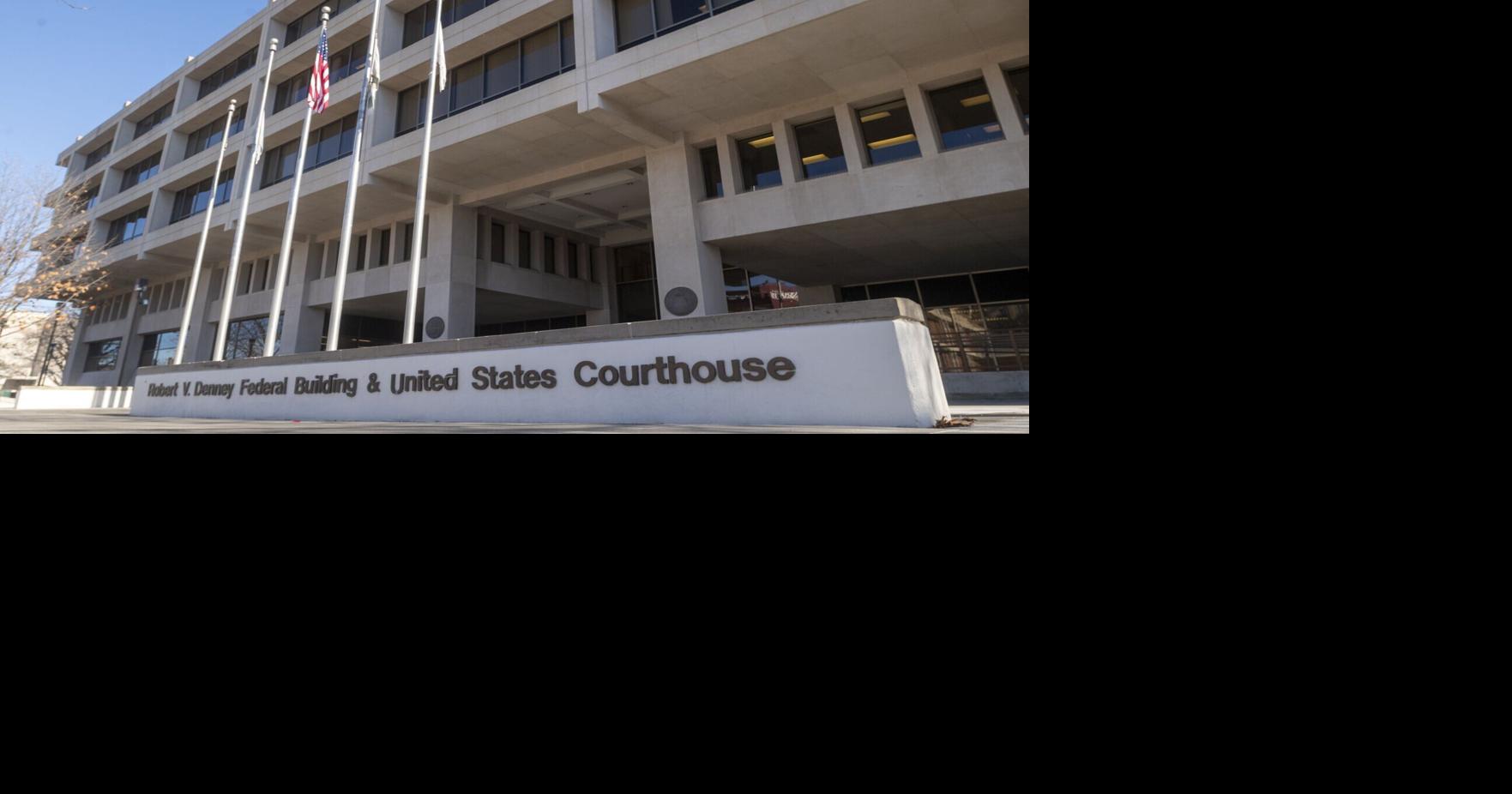 Lincoln man sentenced after seeking nude photos from undercover officer