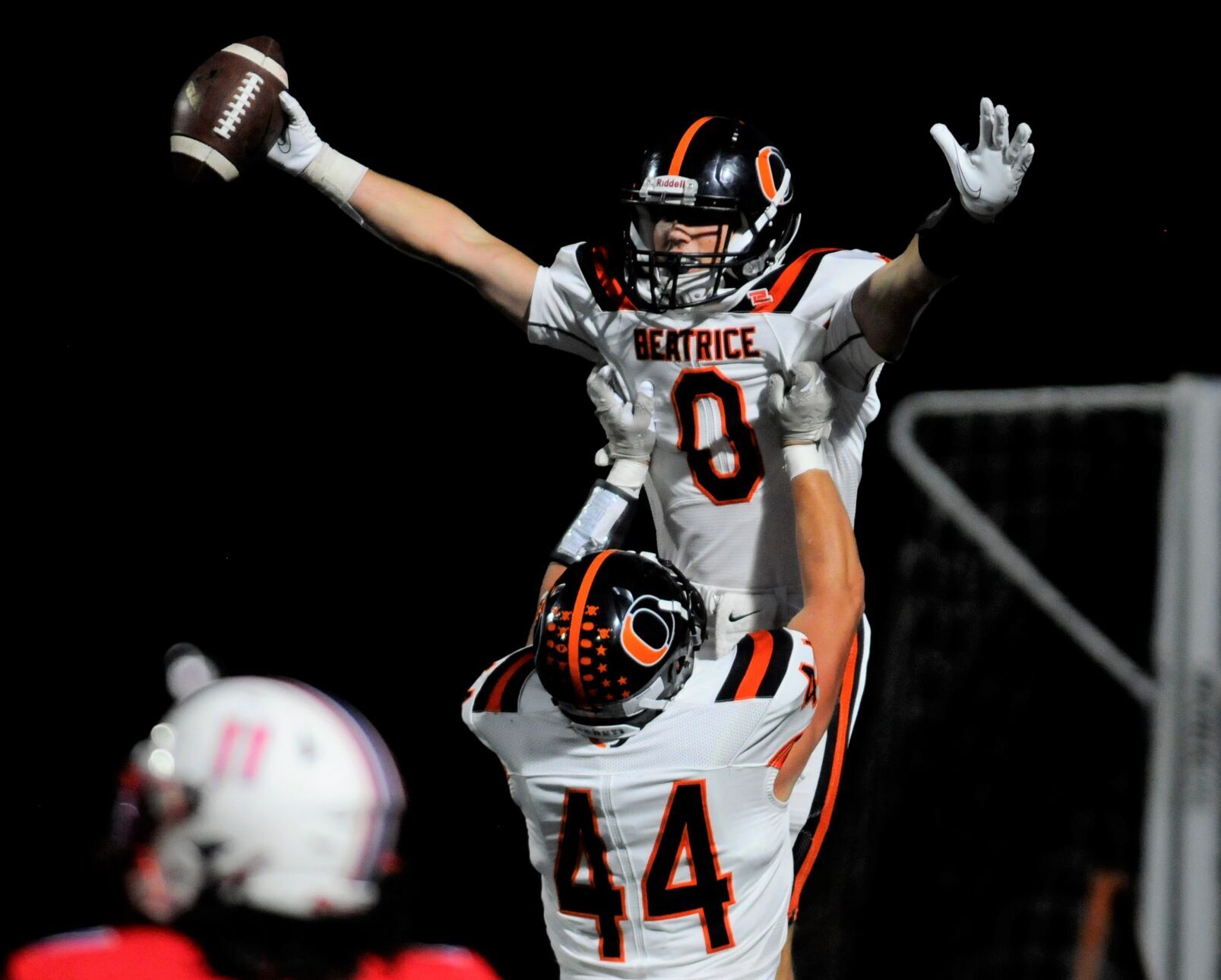 Orangemen blow past Crete