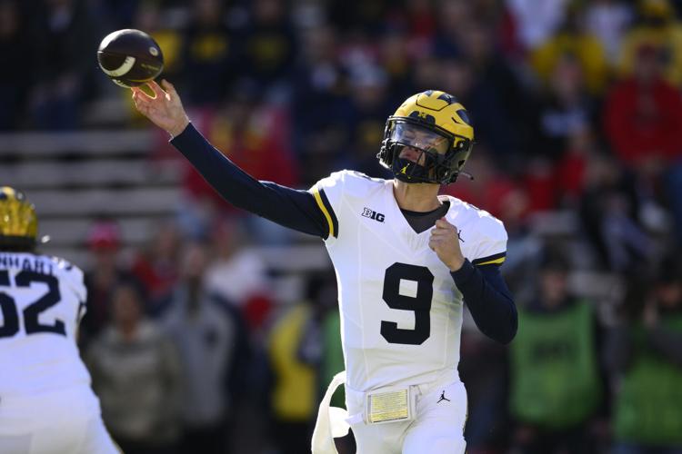 UM-OSU: How the Buckeyes, Wolverines stack up off the football