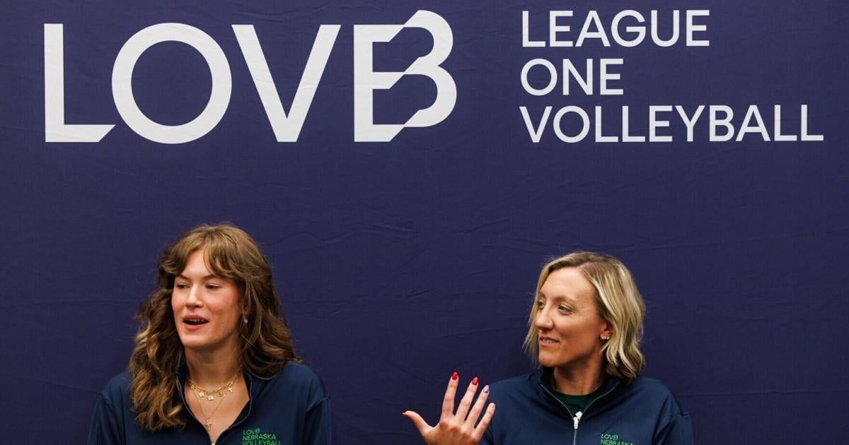 Marriage, homecoming and Jordan Larson: A whirlwind summer for Lindsay Krause