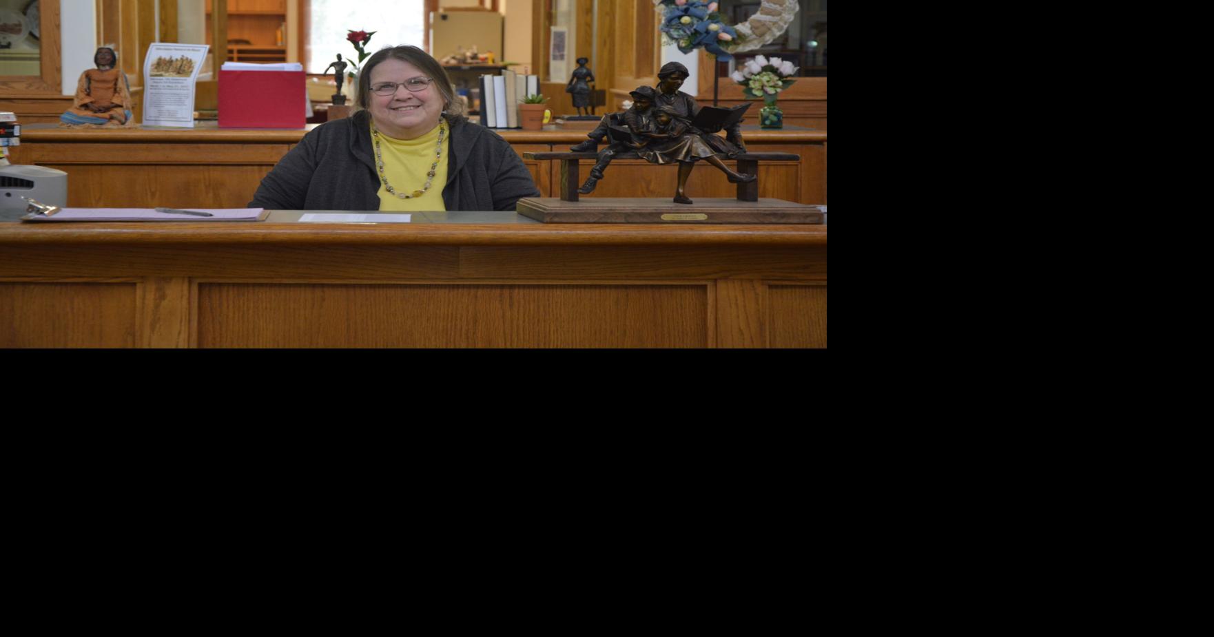 Library director celebrating 40 years on the job