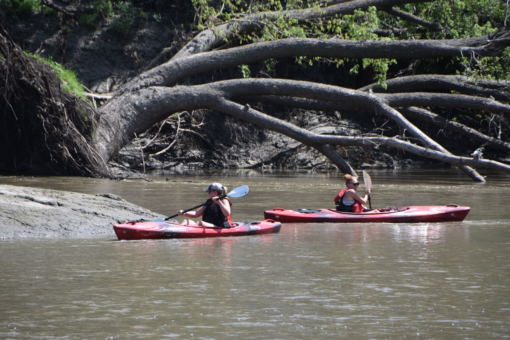 Beatrice YMCA raises money with river kayak event