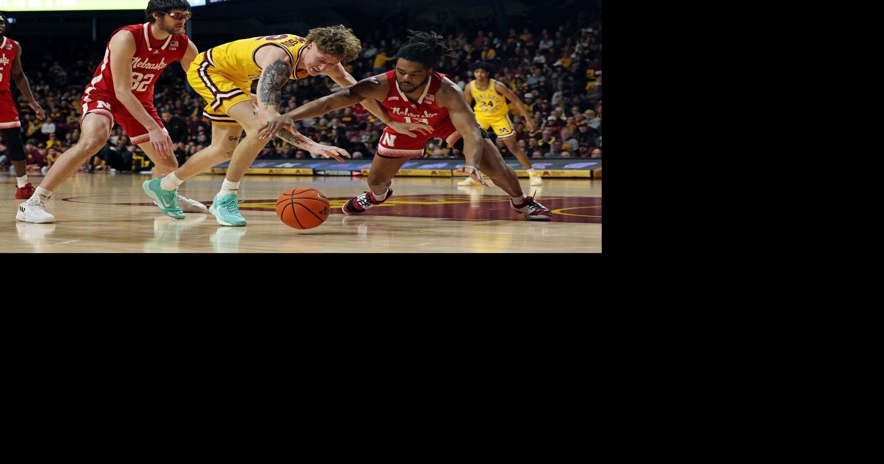 Walker, Griesel lead way in Nebraska's overtime win vs. Minnesota, 81-79