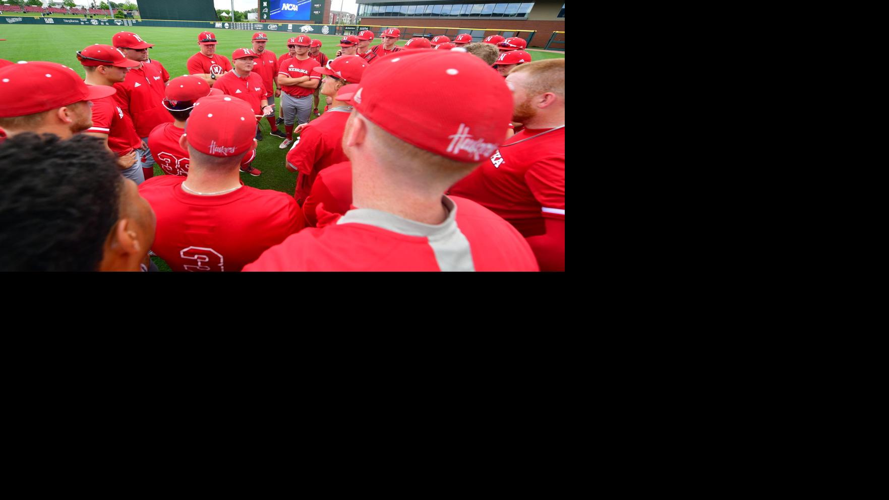 Live updates: Huskers storm back from four-run deficit to ...