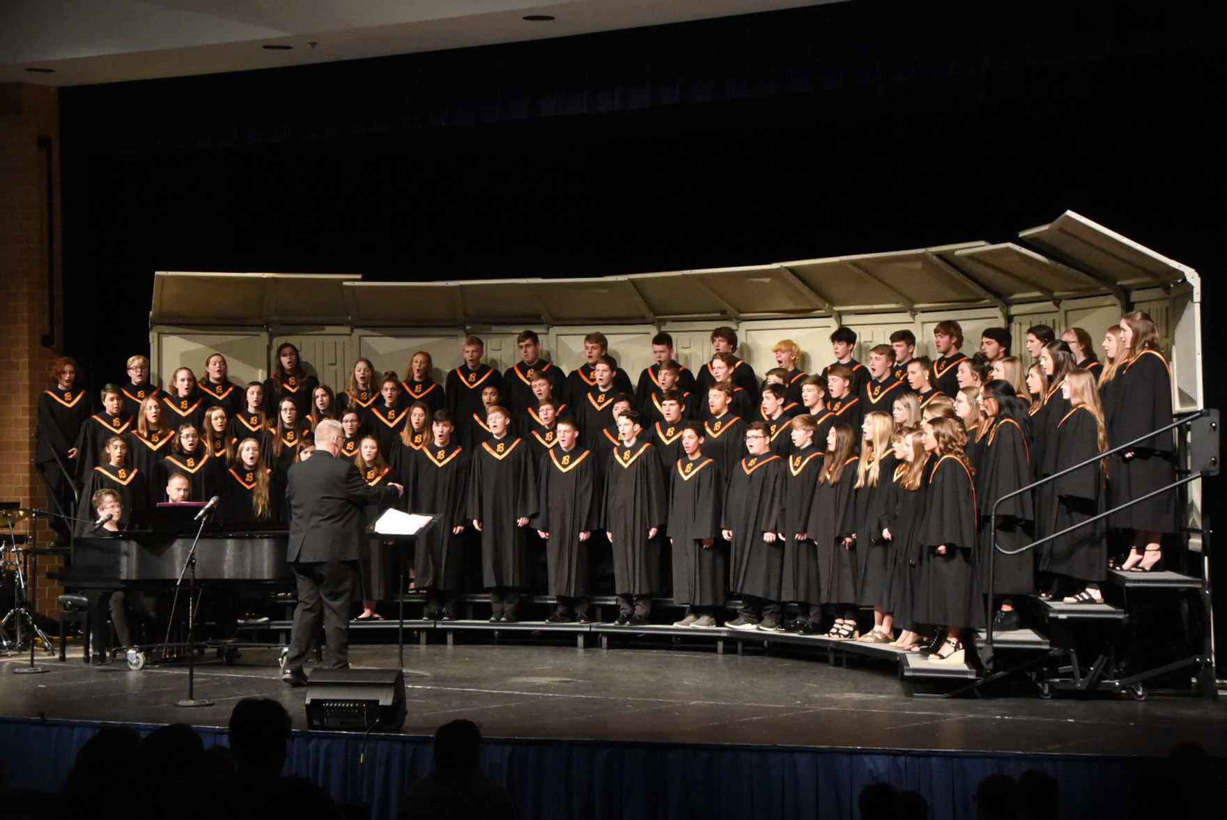 Beatrice students perform mid winter choral concert