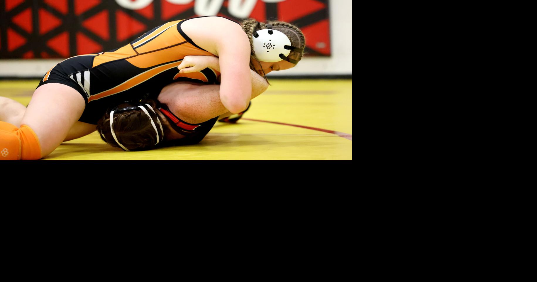 Lady O wrestlers finish runner-up at Fairbury Invite