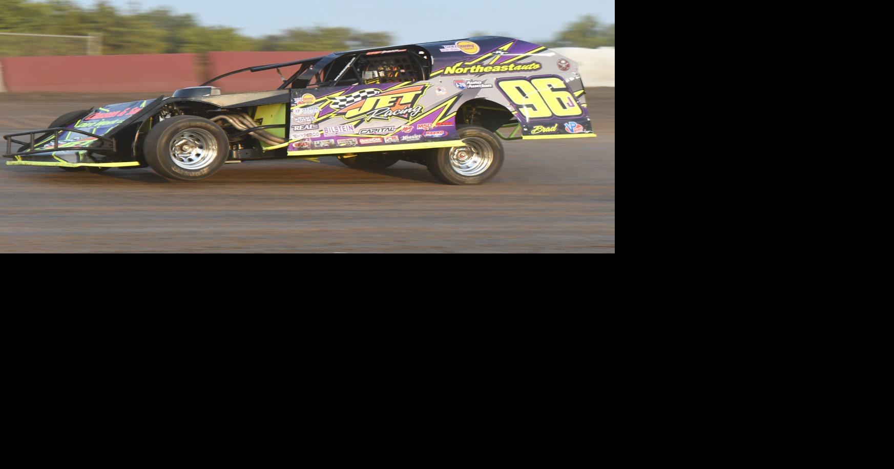 Track champions crowned at Beatrice Speedway