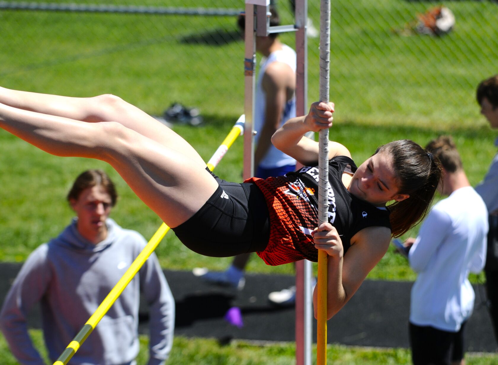 Class B State Track and Field: Beatrice & Norris Teams Shine with 17 Qualifiers