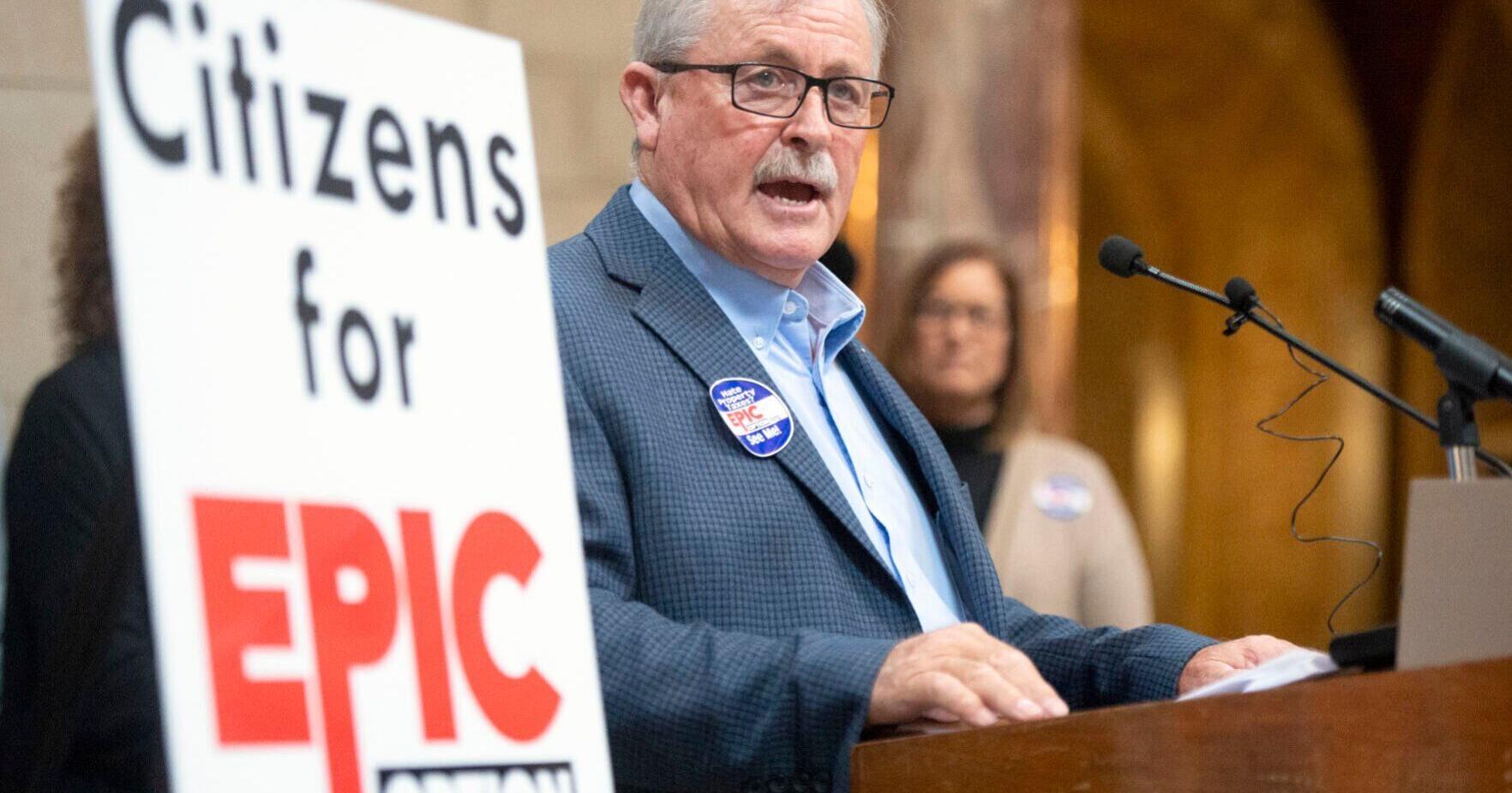 Petition drive seeking to eliminate most taxes in Nebraska hires paid circulator - Vimarsana News