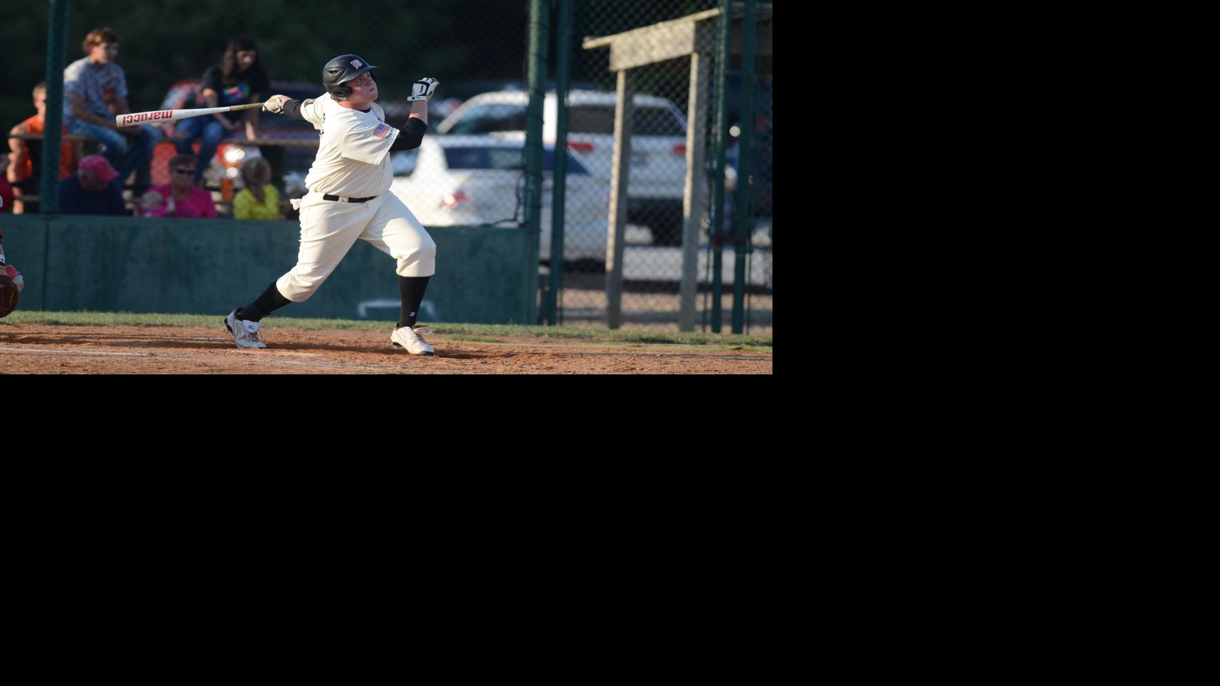 Beatrice Seniors win at home against Wymore