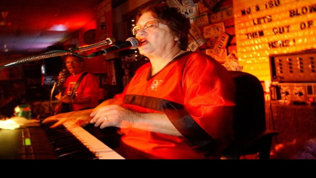 Former Lincoln bar owner and Husker sing-a-long legend Joyce Durand dies at age 84
