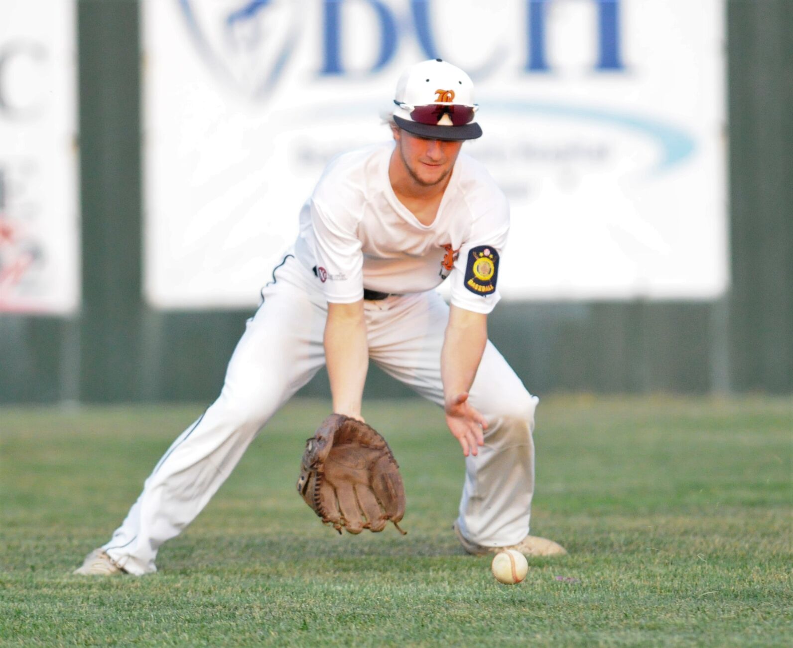 Exmark Seniors fall at home to Judds Brothers