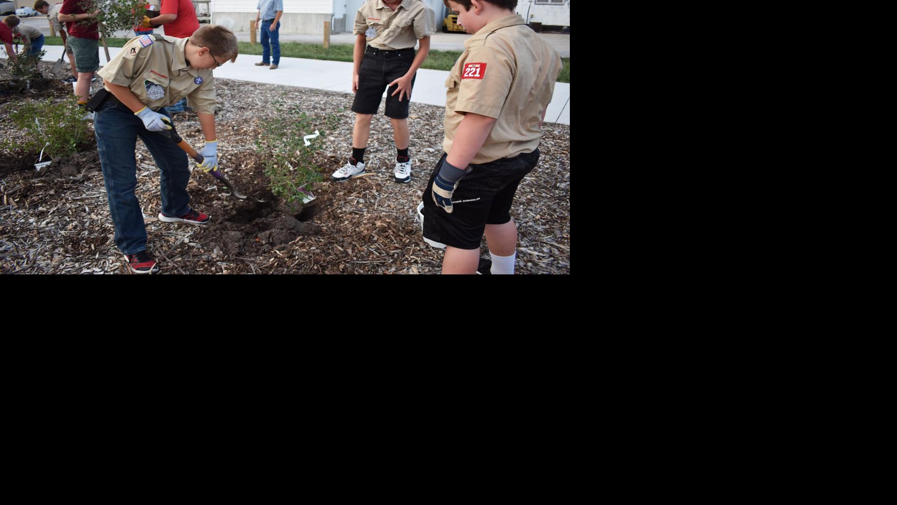 Boy Scouts help plant trees on Chief Standing Bear Trail
