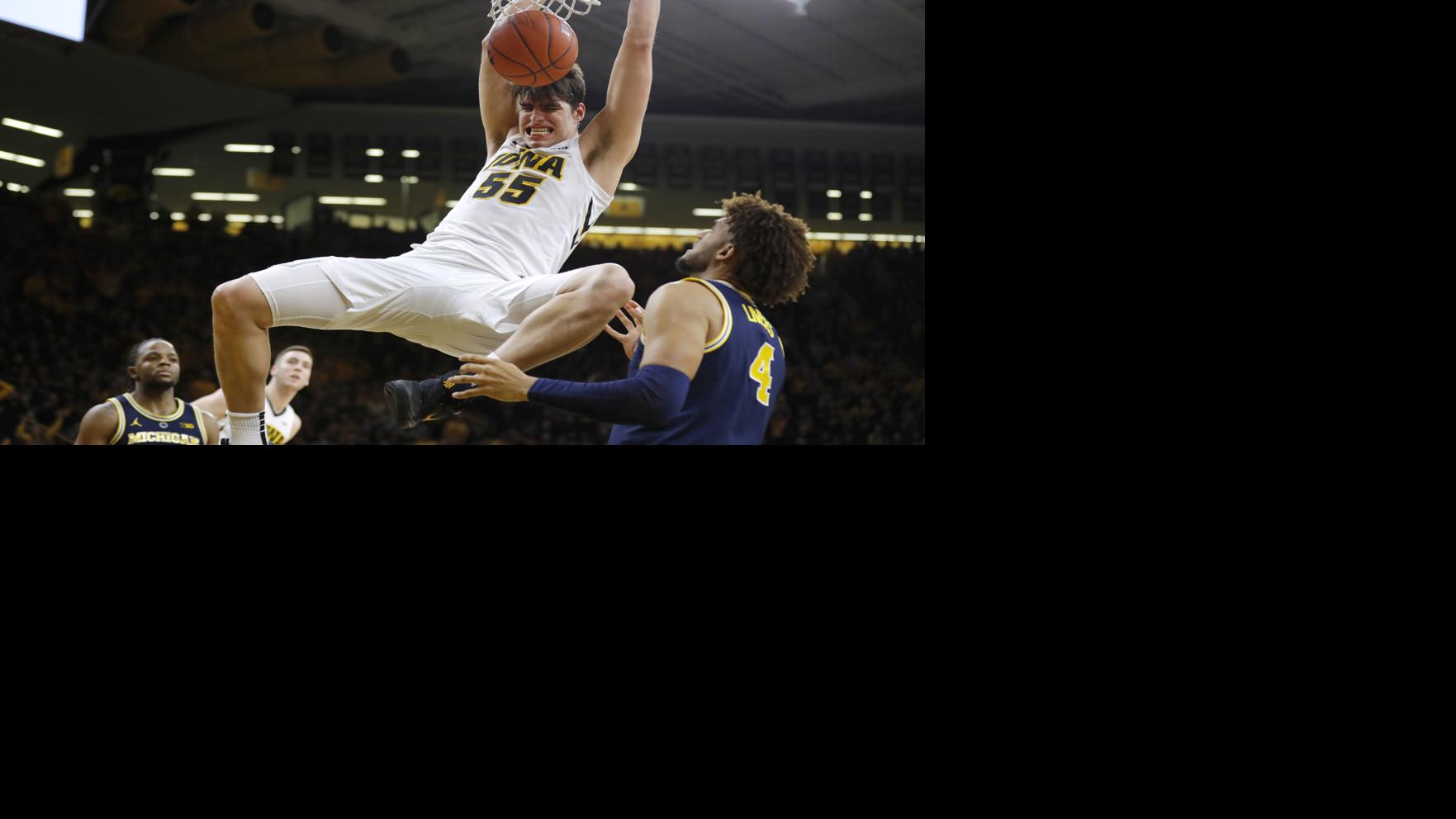 Sophomore Luka Garza on a tear for surging Hawkeyes