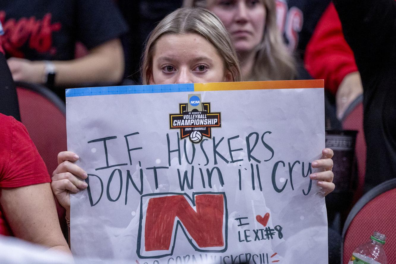 Photos Nebraska vs. Penn State in Final Four volleyball match — Dec. 19