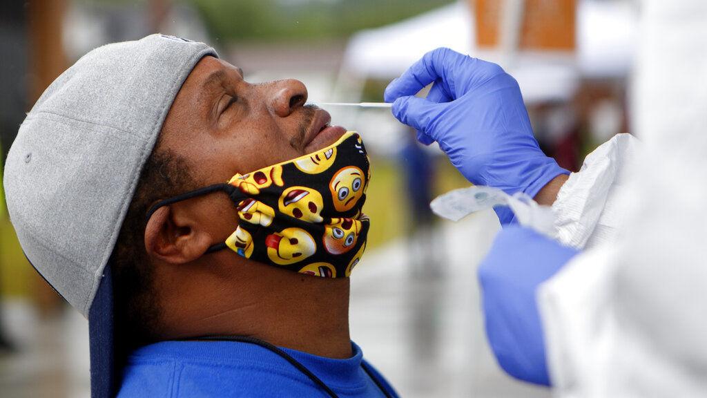 Virus review: Americans harbor strong fear of new infections; Trump reconsiders hosting G7