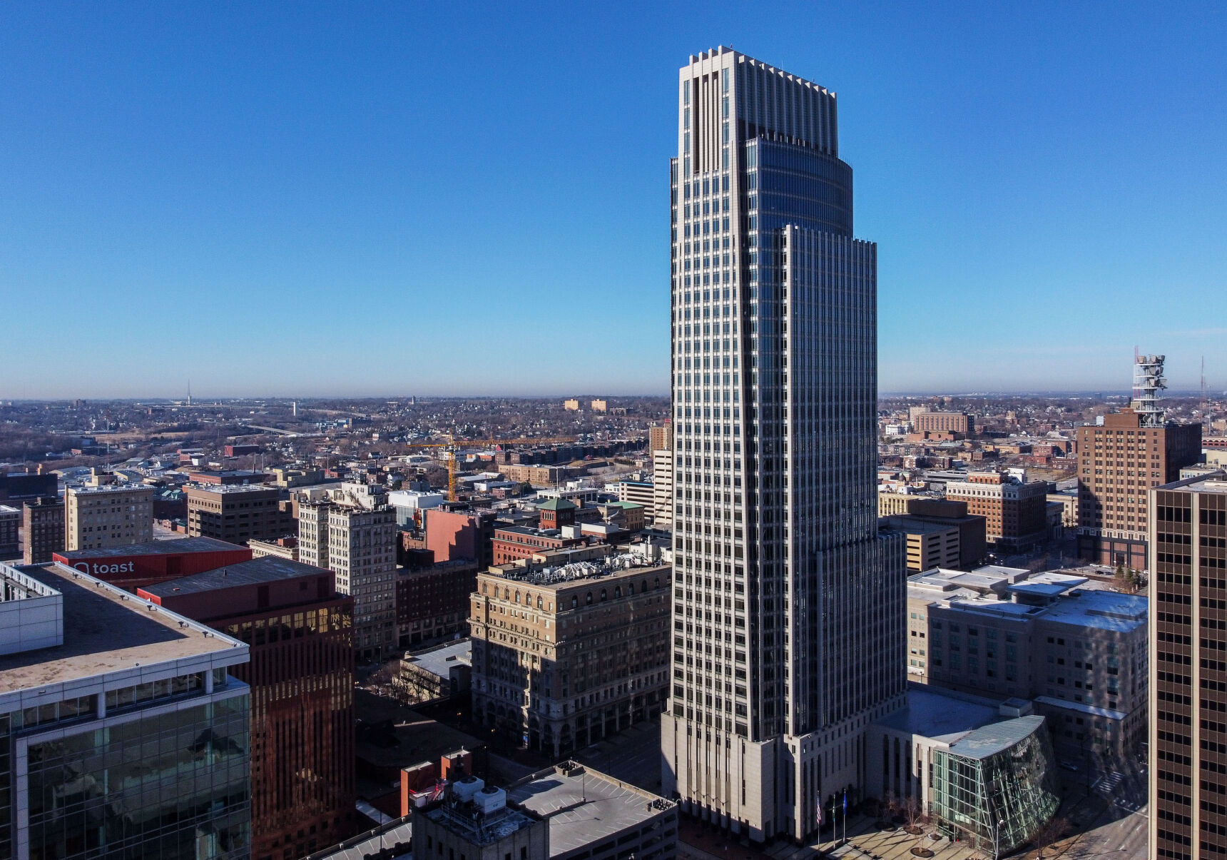 Bruce Lauritzen who led First National Bank of Omaha dies