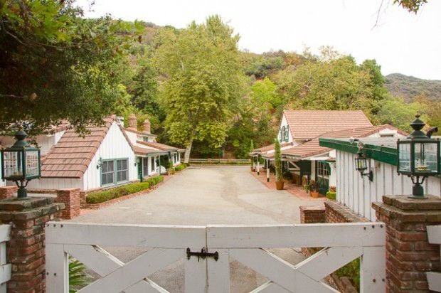 Robert Taylor Ranch Sells For 12 Million Local News Beatricedailysun Com