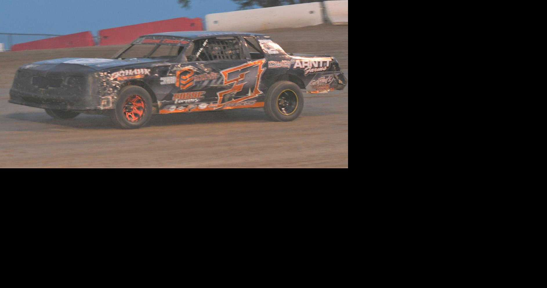 Track champions crowned at Beatrice Speedway