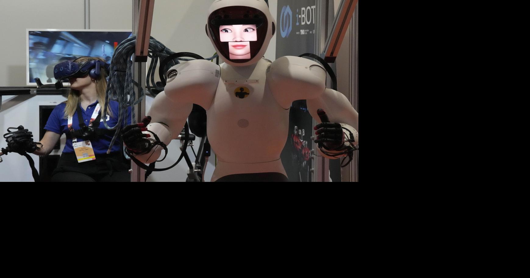 What's new in robots? An AI-powered humanoid machine that writes poems