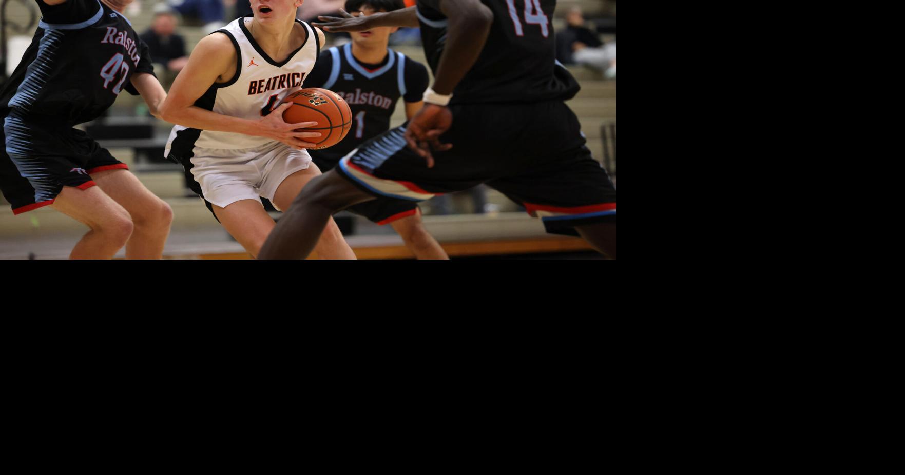 Photos: Vetrovsky's big night lifts Beatrice over Ralston