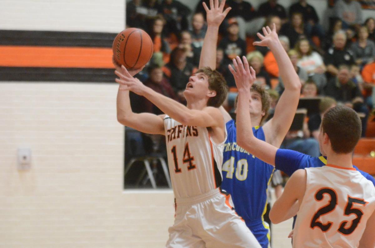 DillerOdell holds off Tri County Basketball