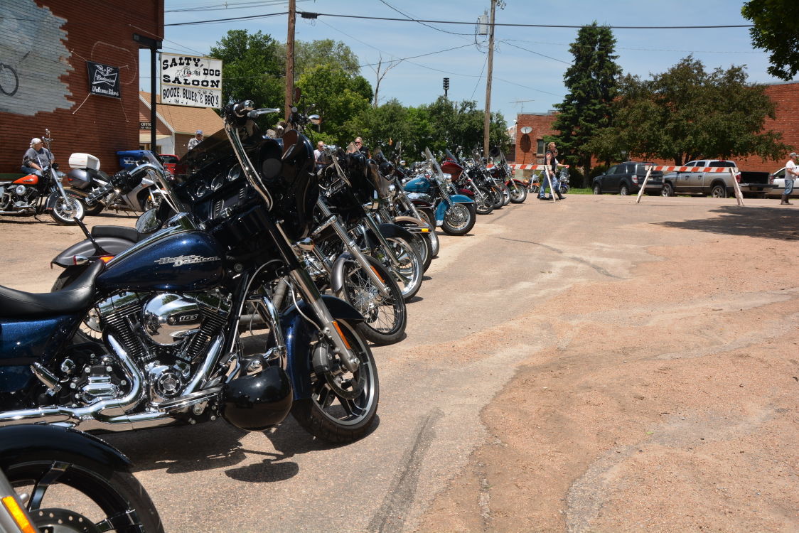 Bikers ride in for Steele City Bike Show