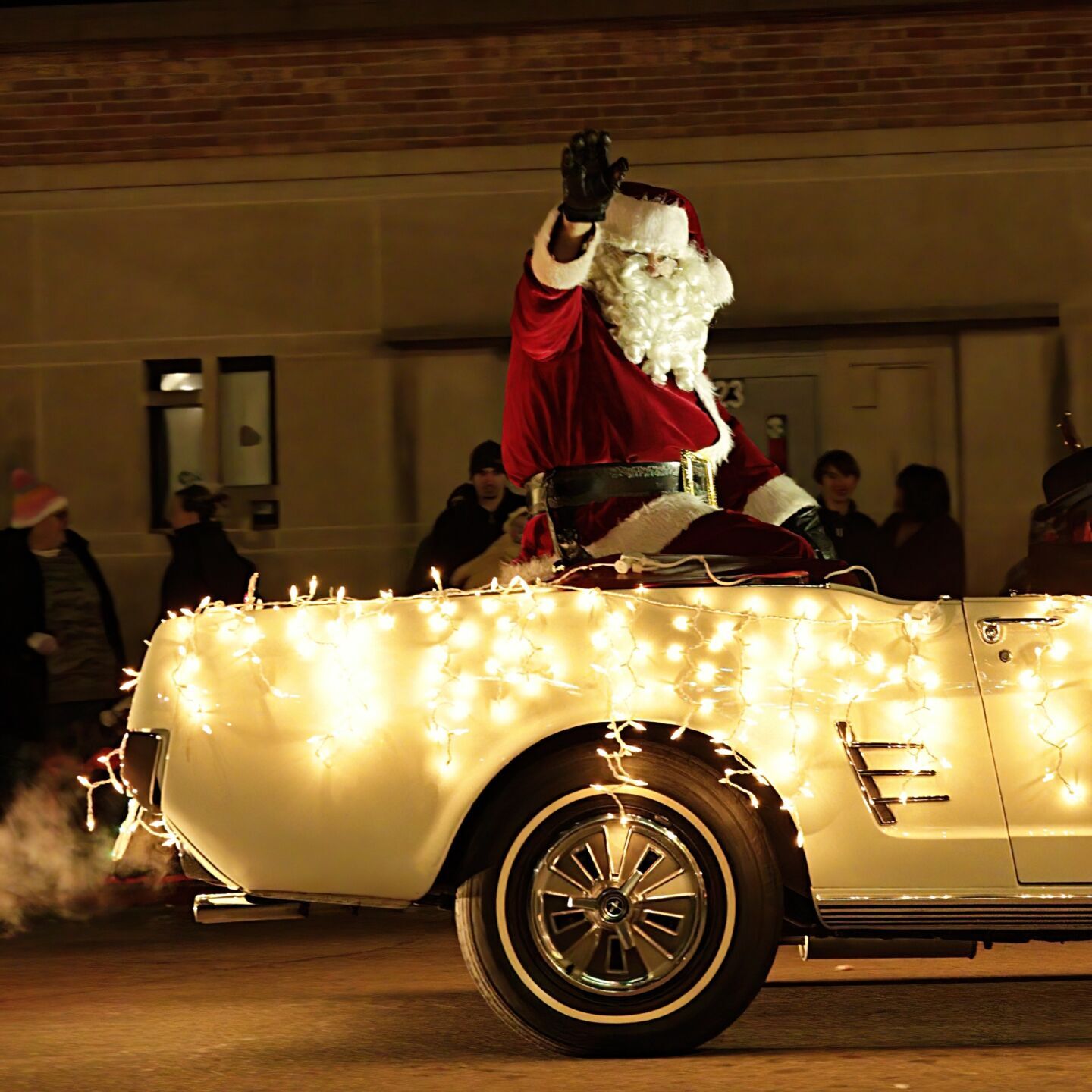 Holiday Lighted Parade planned for Saturday