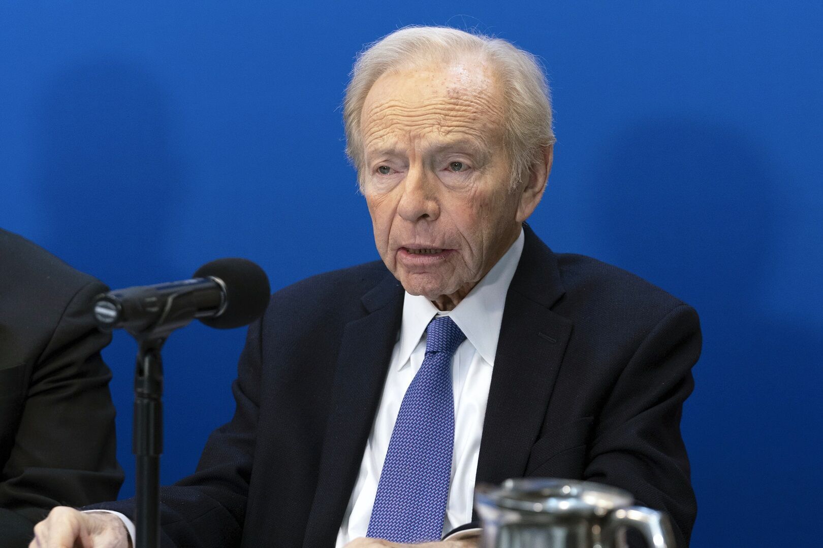 Former Sen. Joe Lieberman Democrats 2000 VP pick dies