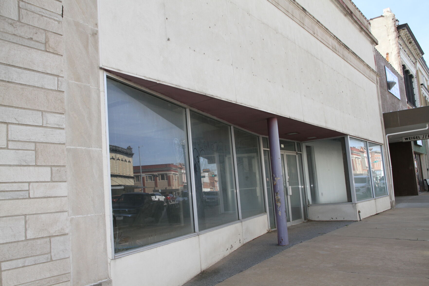 City of Beatrice to sell downtown building