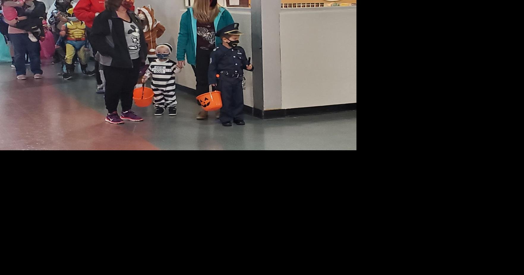 Indian Creek Mall hosts trickortreating event