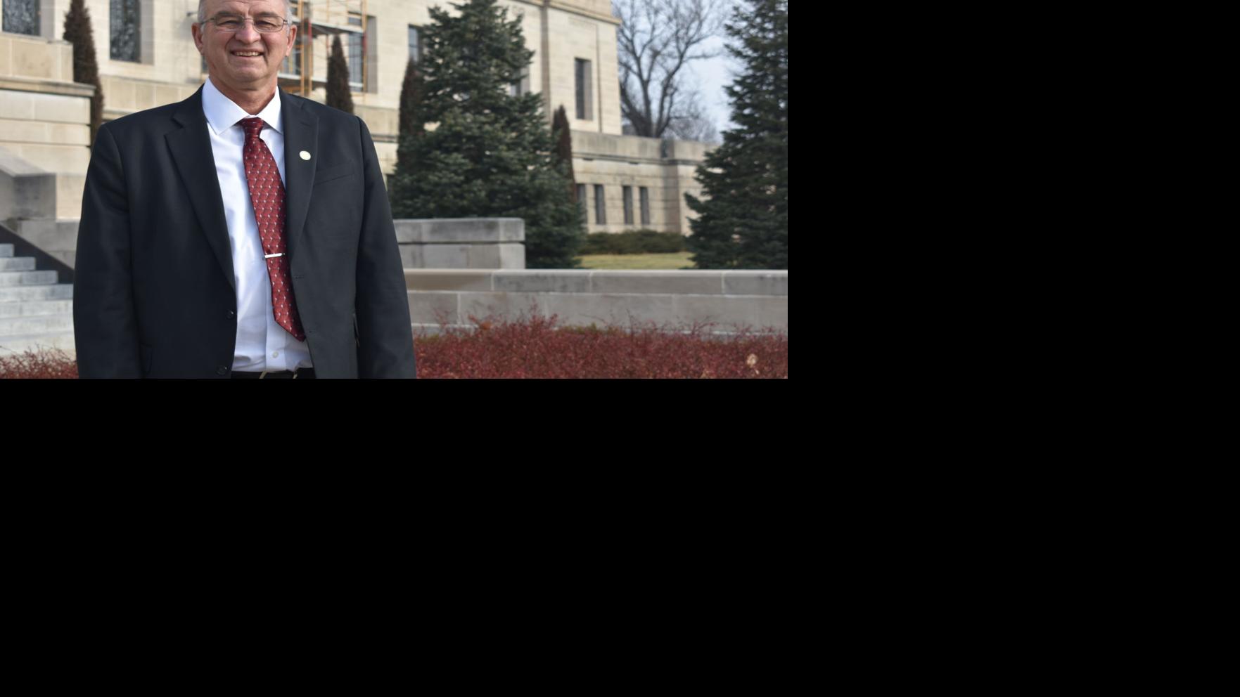 District 30 senator shares hopes for session