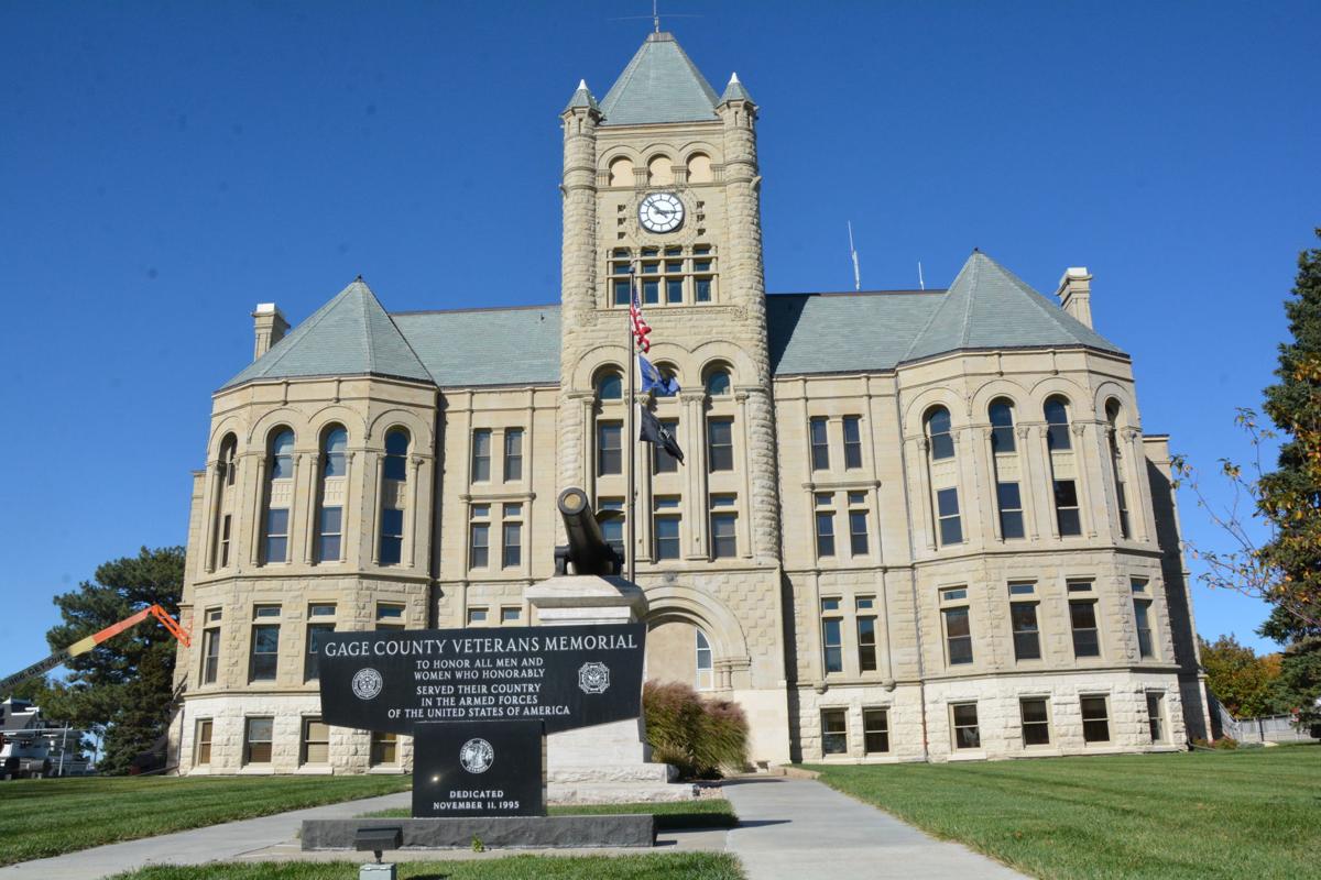 Courthouse outside (copy)