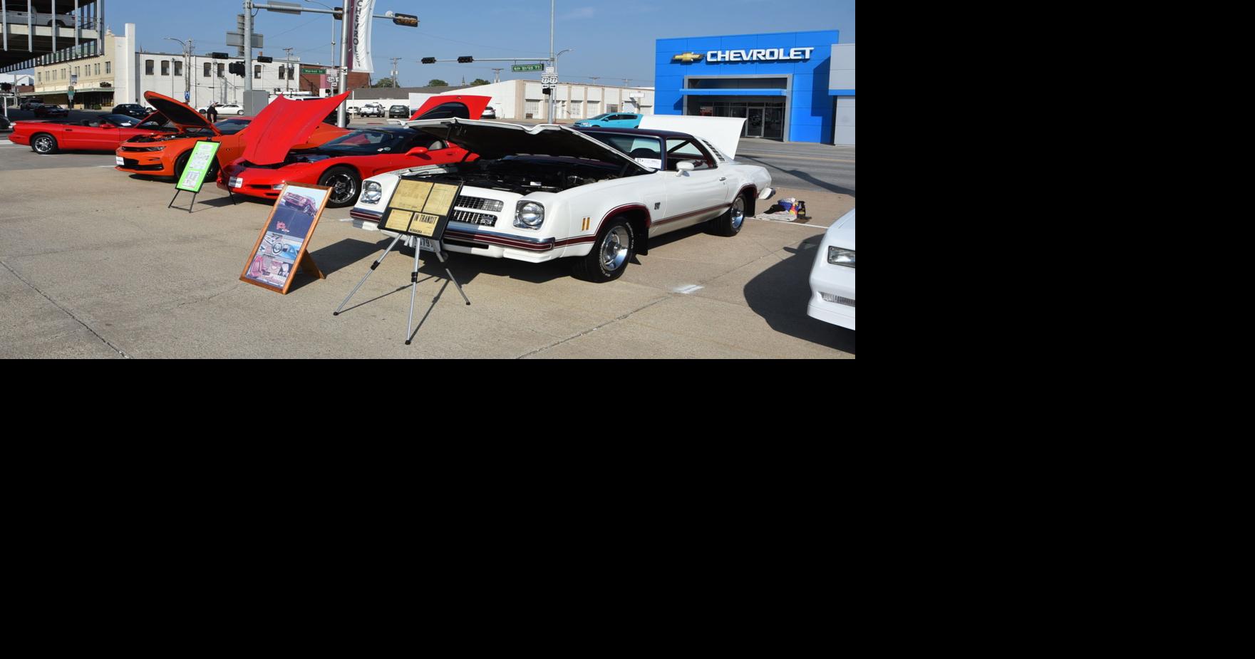 Carriage Motors hosts car show