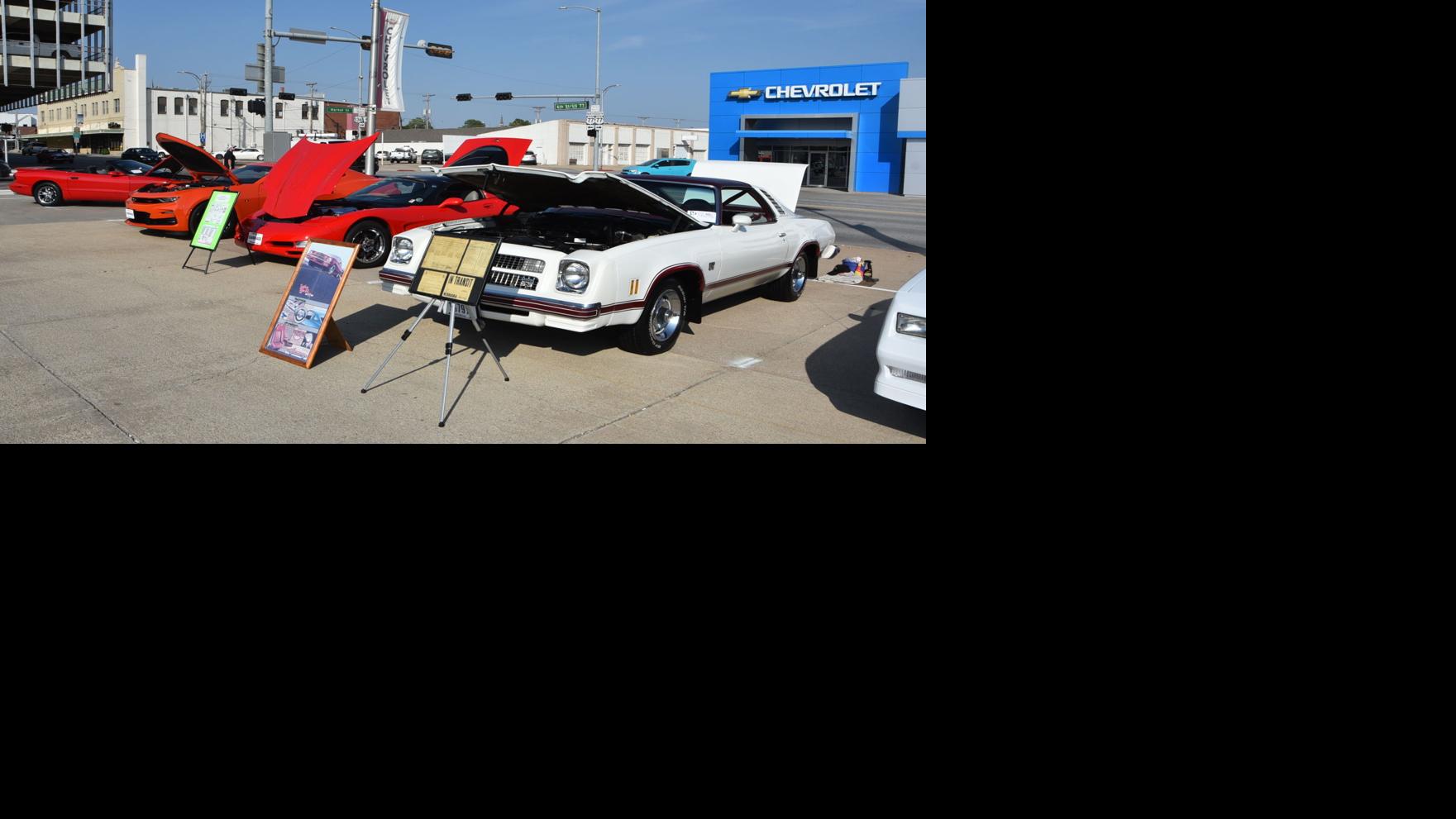 Carriage Motors hosts car show