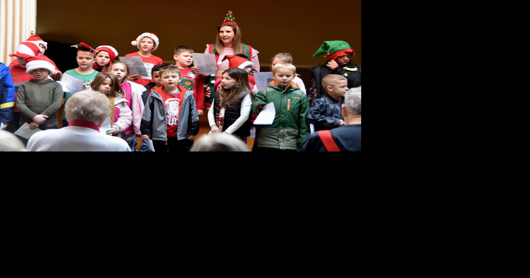 Paddock Lane students go caroling around Beatrice