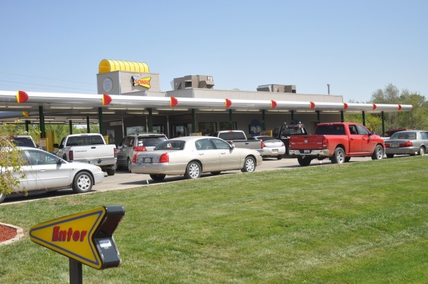 Sonic re opens in Beatrice