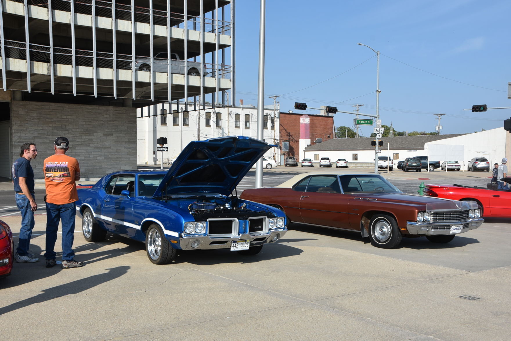 Carriage Motors hosts car show