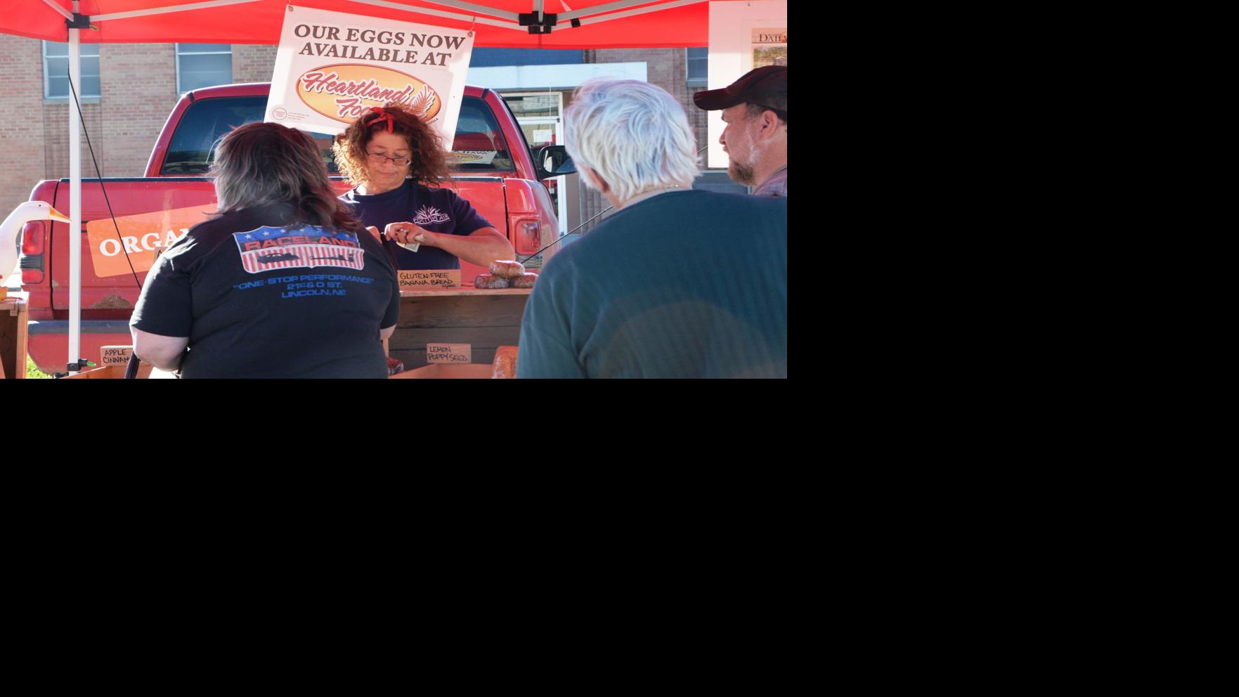 Beatrice Farmers Market closes down for the season