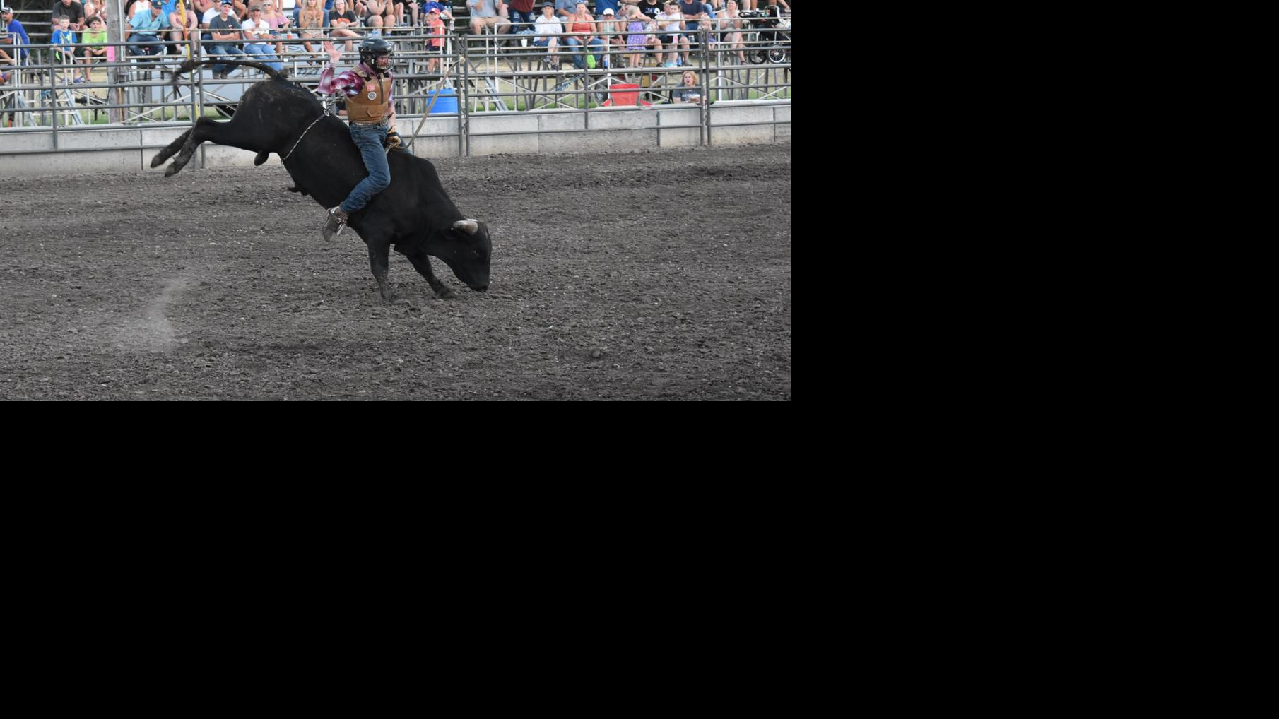 Diller Picnic features bull riding event