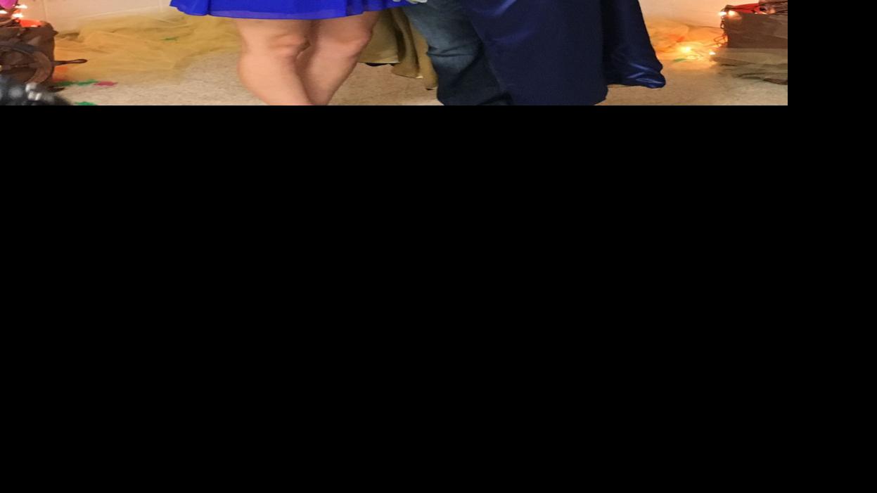 Tri County crowns homecoming king and queen