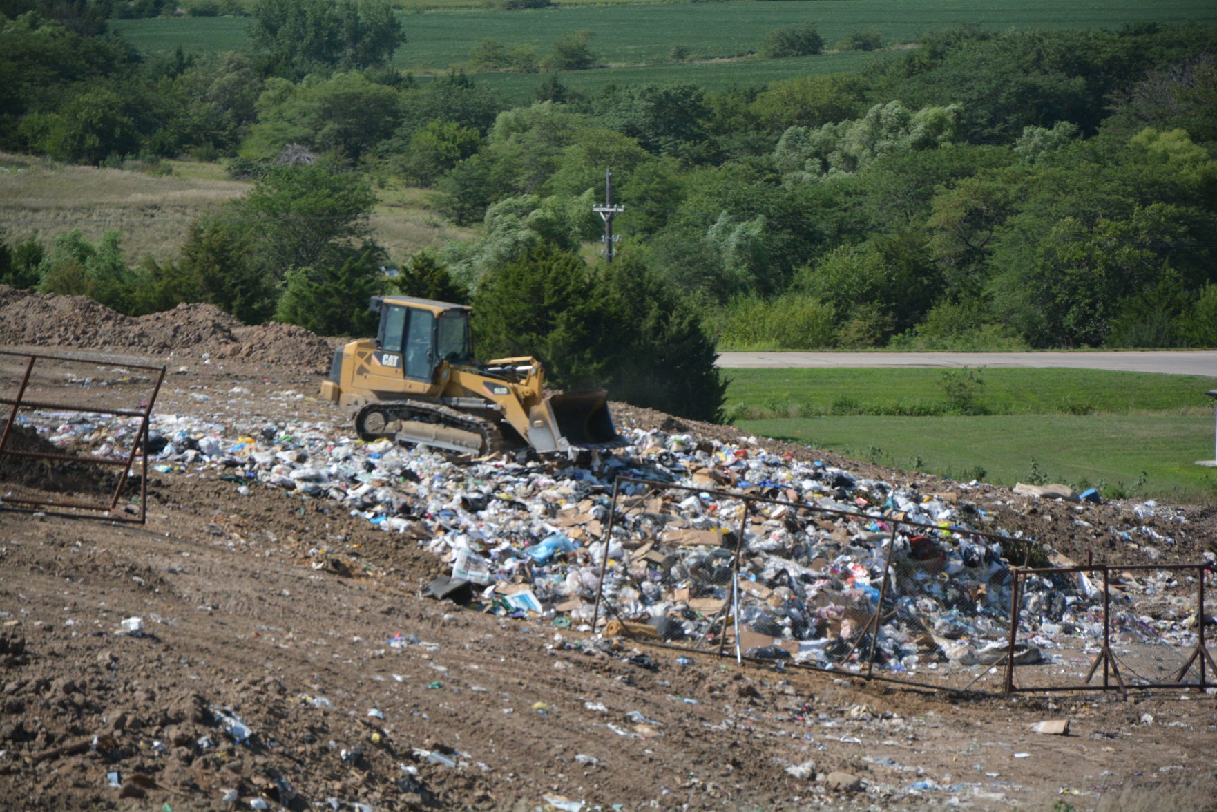 Council approves landfill compactor purchase