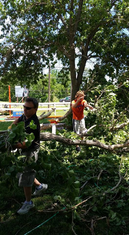 Beatrice Mini Golf recovers from storm with help from the community