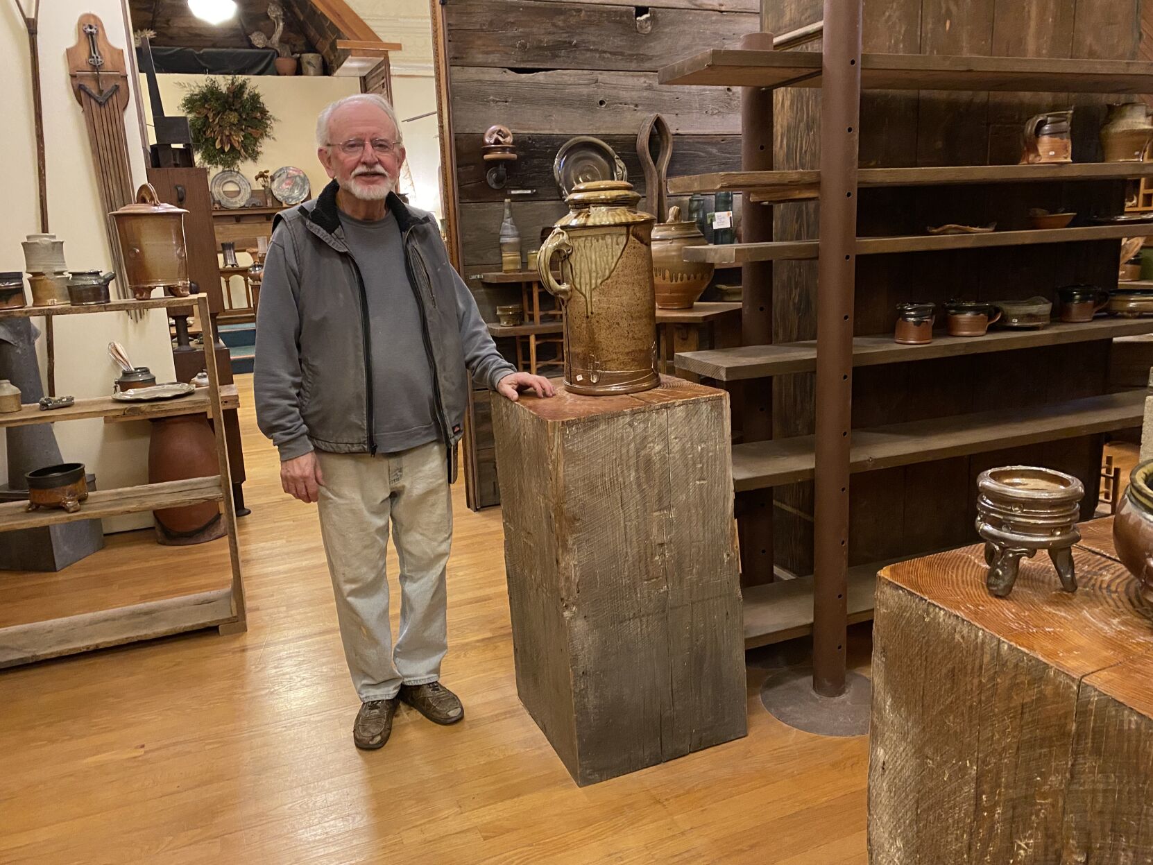 Dixon plans to retire from pottery business