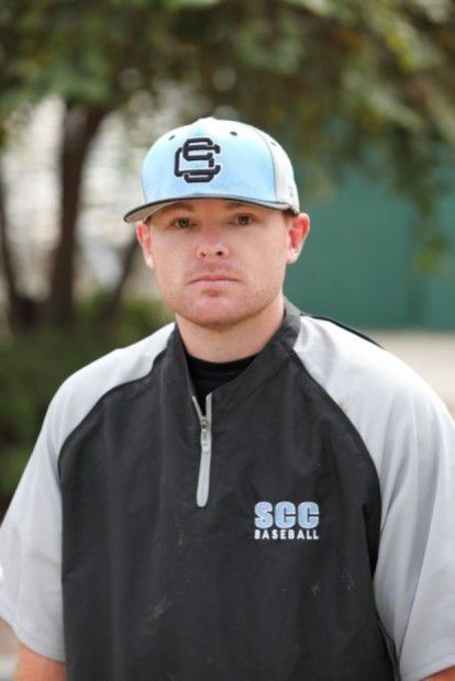 Parks promoted to head SCC baseball coach