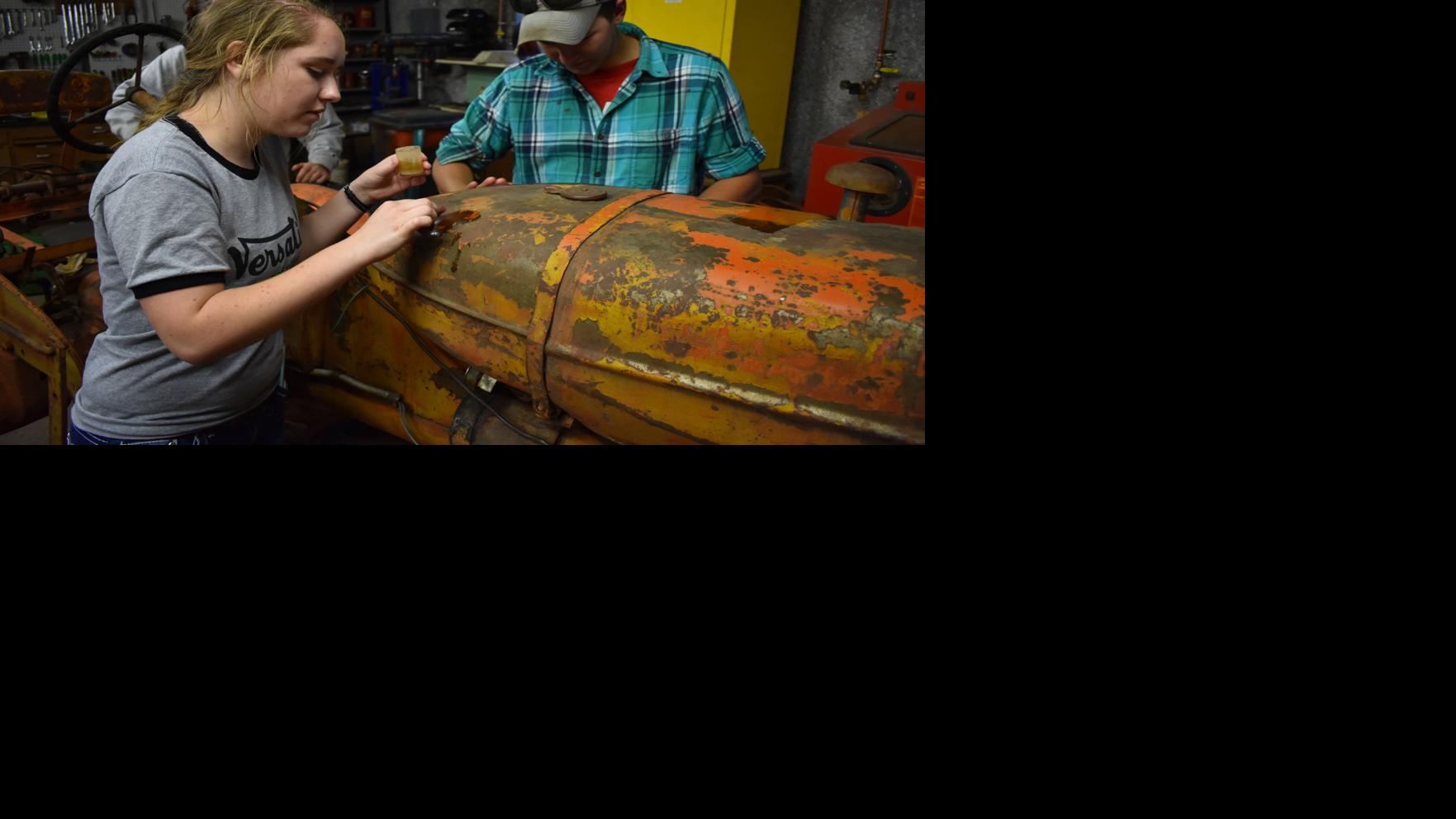 Last homesteader&rsquo;s tractor nearly ready