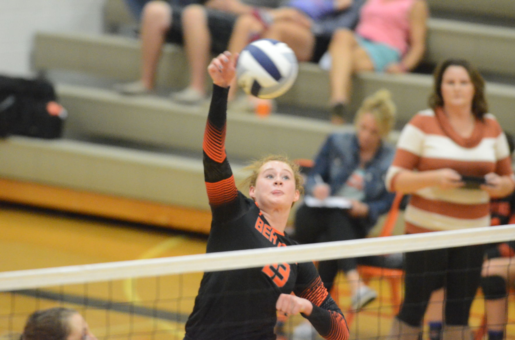 Lady O volleyball gets sweep over Fairbury