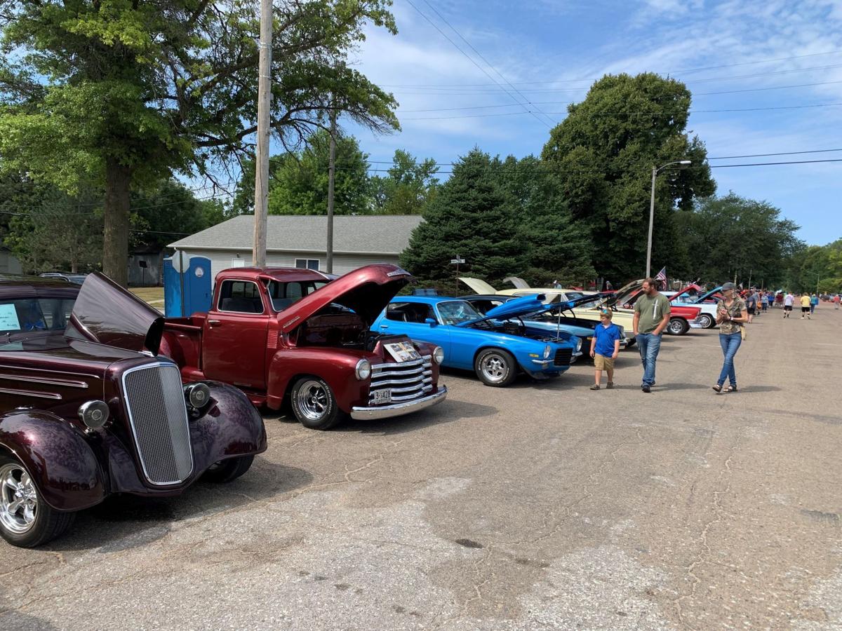 Blue Springs holds 16th annual car show Local News