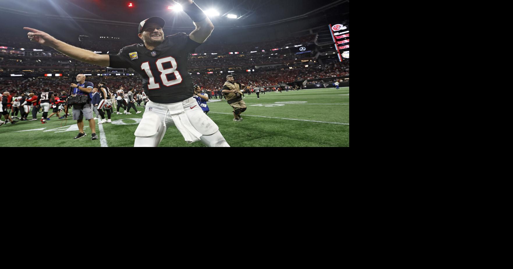 Cousins joins 500-yard club, but Van Brocklin's record untouched